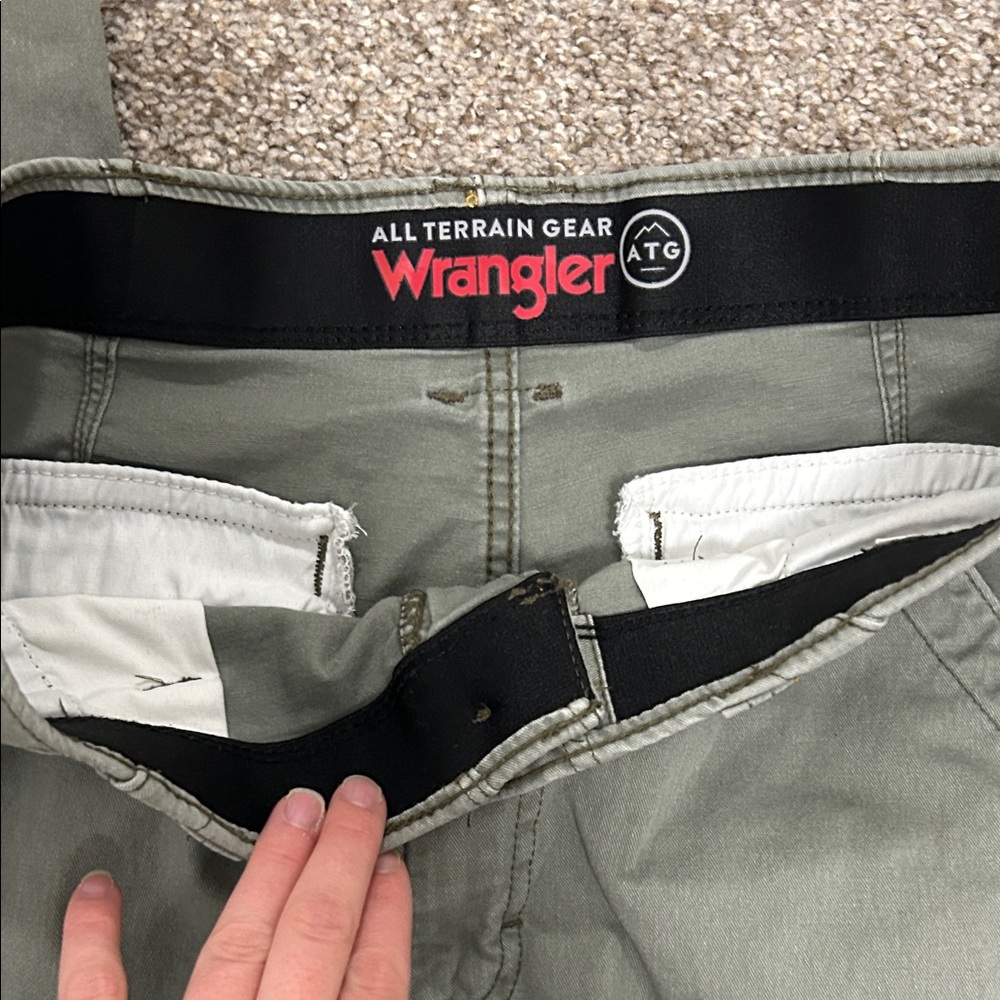 Wrangler ATG All Terrain Gear Olive Cargo Pants | Men’s | Washed Relaxed